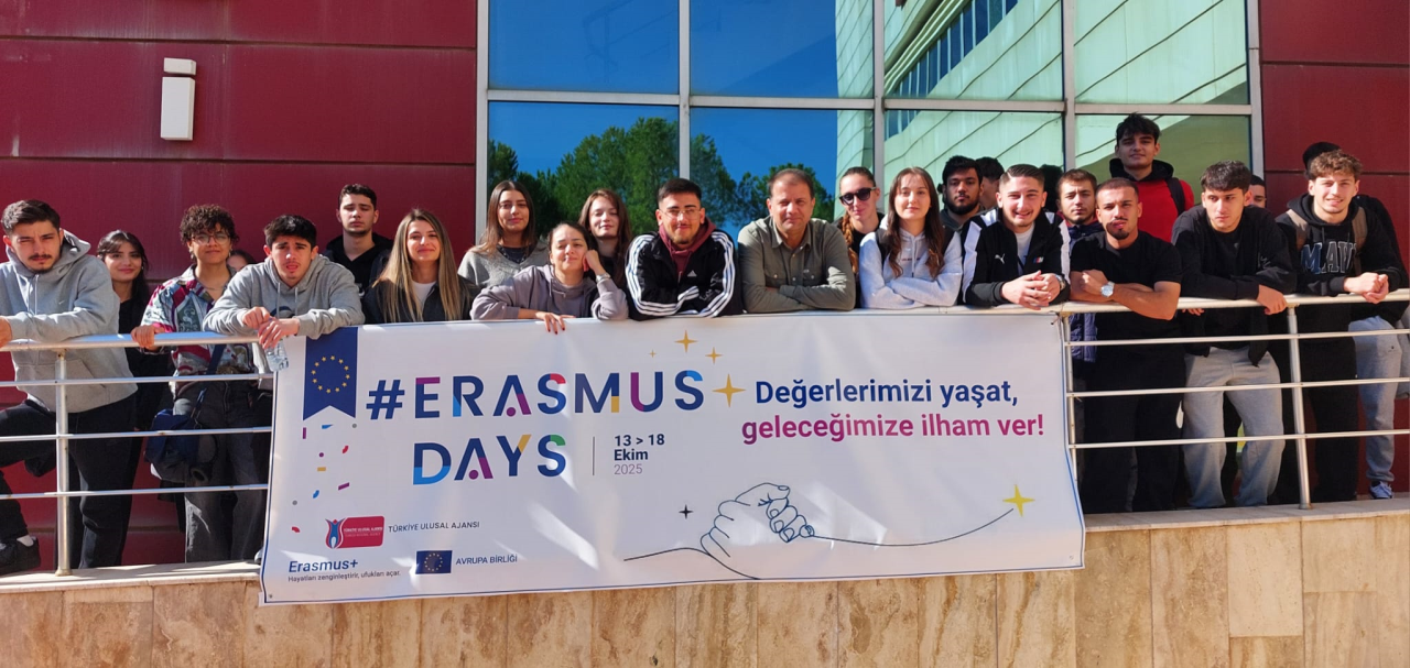 Fakültemiz Öğrencileri Erasmus Days 2025 – Muğla Erasmus Festivali Programına Katılım Sağladı