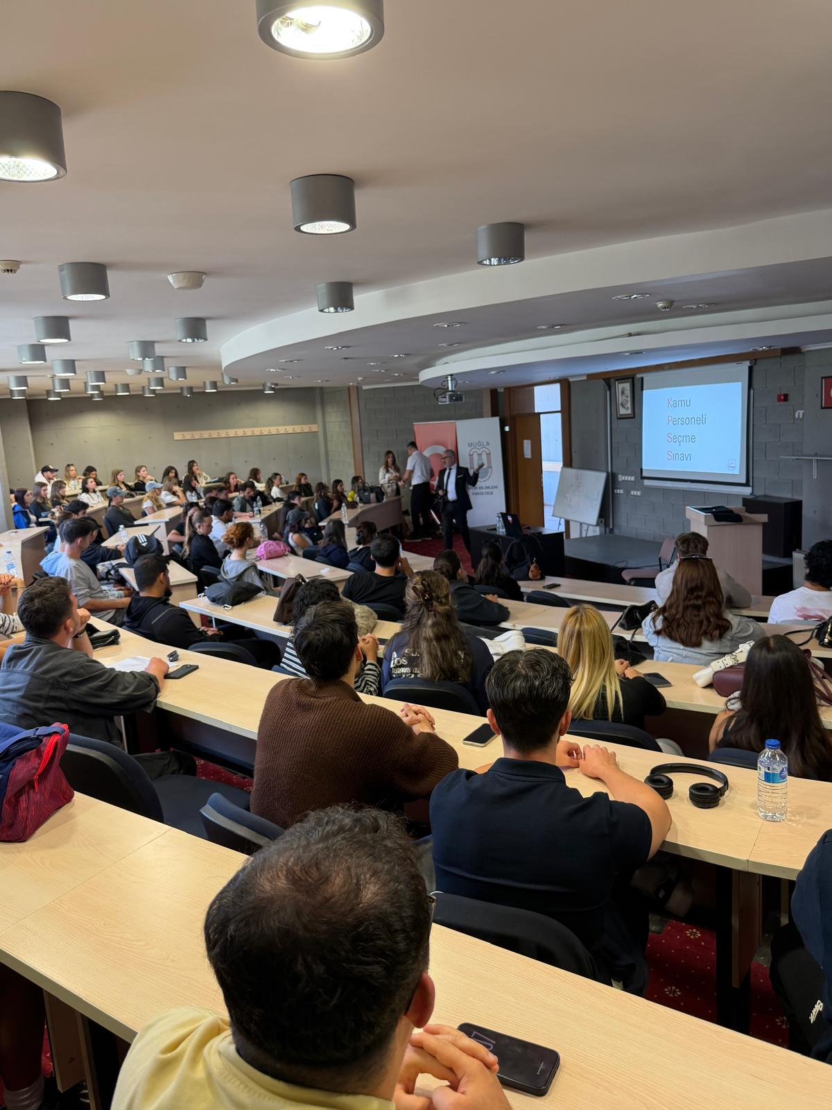 Spor Bilimleri Fakültesi Öğrencilerine Yönelik Sınavlara Hazırlık Semineri Düzenlendi