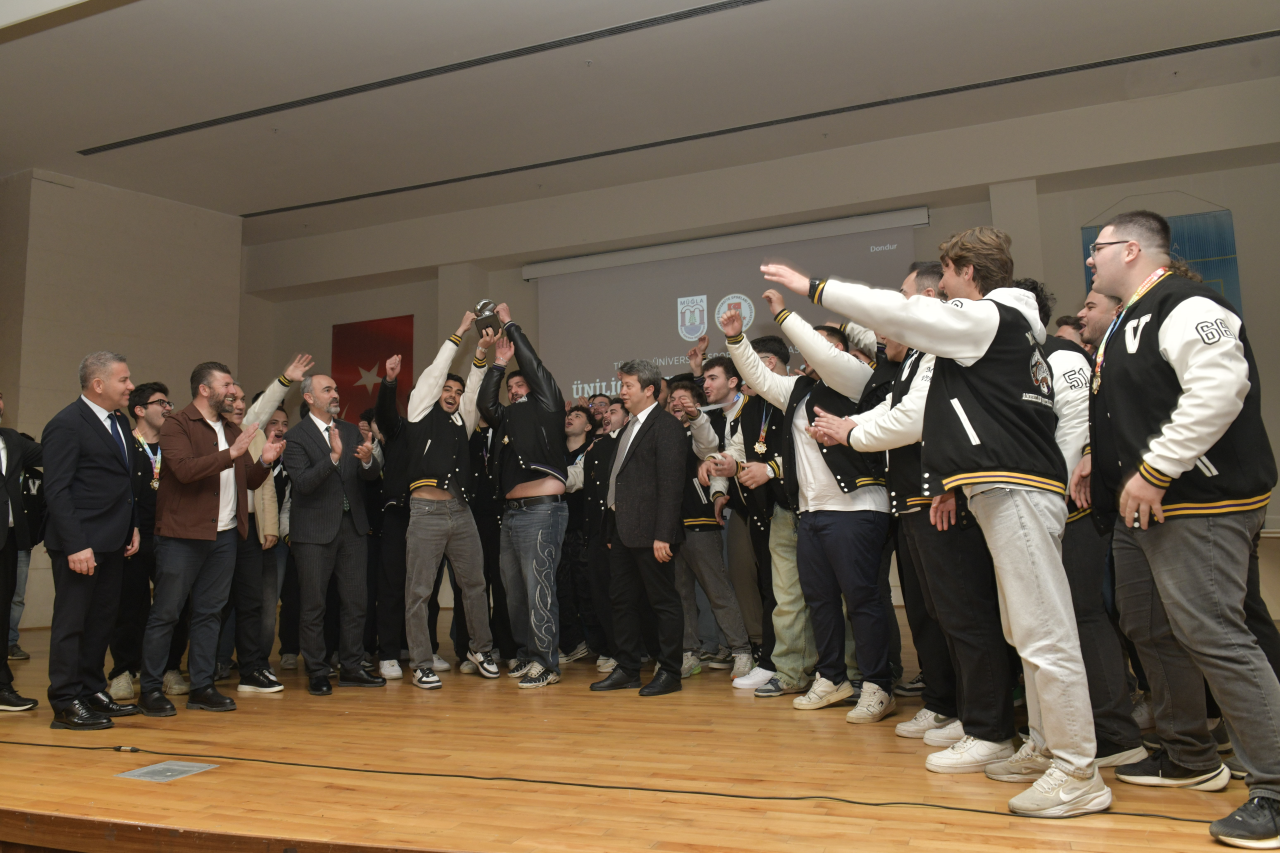 Korumalı Futbolda Zirve MSKÜ’nün: Süper Lig Bileti Geldi