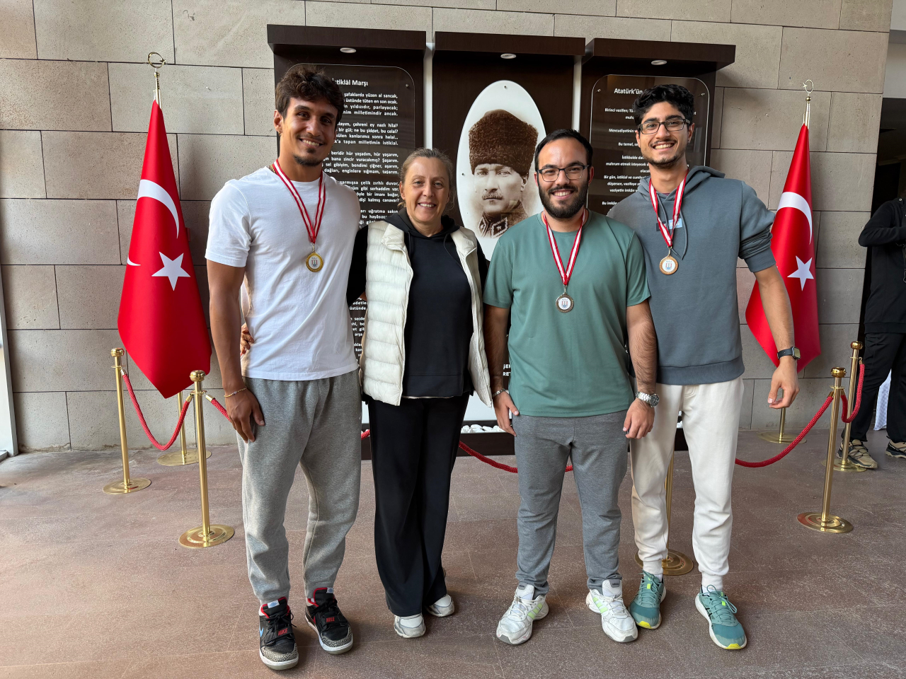 Cumhuriyetimizin 102. Yılı Fakültemizde Spor Etkinlikleriyle Kutlandı