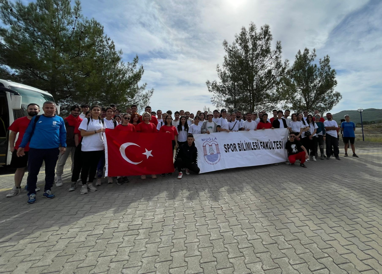 MSKÜ Cumhuriyet Coşkusunu Ula Göleti Yürüyüşü ile Karşıladı