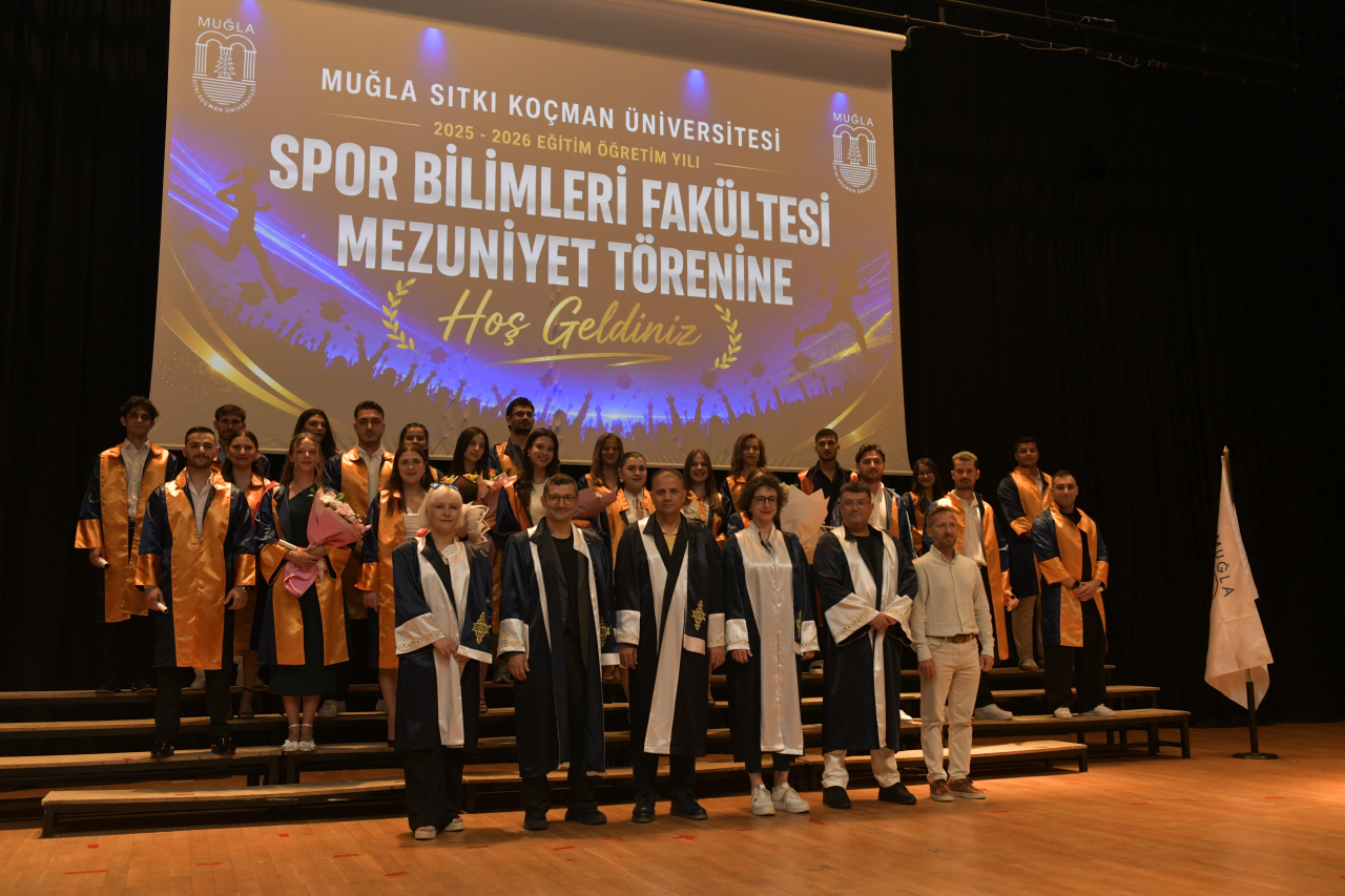 Spor Bilimleri Fakültesi’nde Mezuniyet Coşkusu