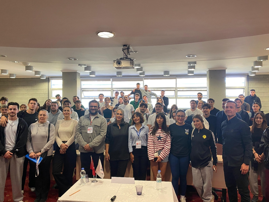Geleceğin Beden Eğitimi ve Spor Öğretmenleri "MEB AGS Bilgilendirme Semineri