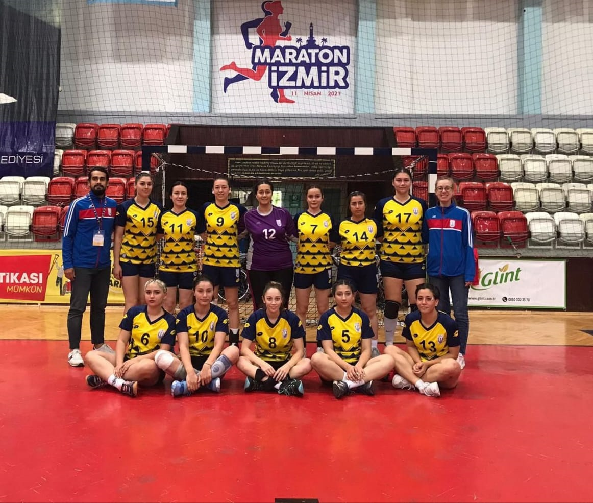 MSKÜ Kadın Hentbol Takımı Süper Lig’den Üçüncülük Kupası İle Döndü
