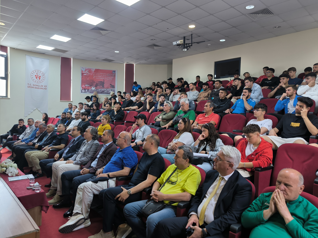TFF ve MSKÜ İş Birliğinde UEFA Kalecilik Semineri Gerçekleştirildi 