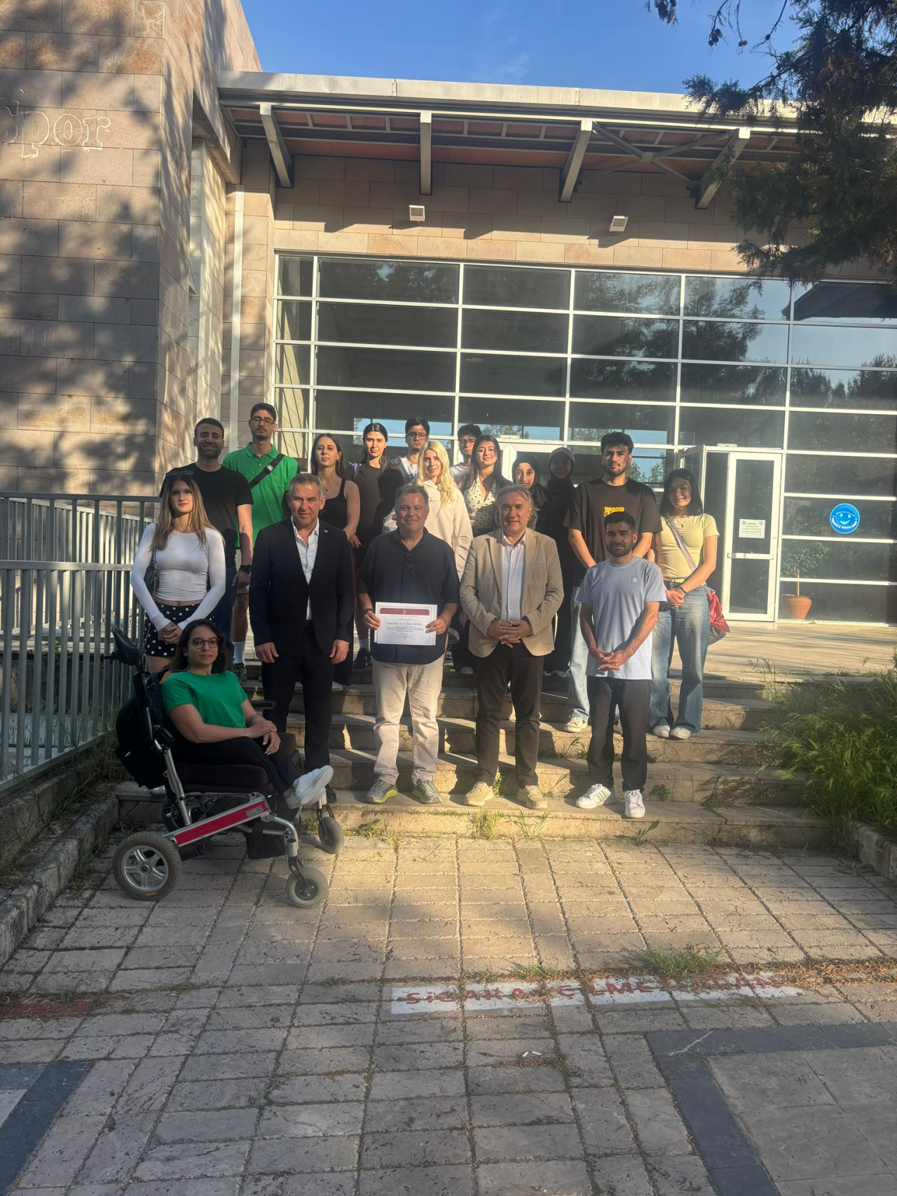 Fakültemizde Spor ve Spor Medyasını Eşitlikçi Bir Mercekte Değerlendirmek Semineri Gerçekleştirildi
