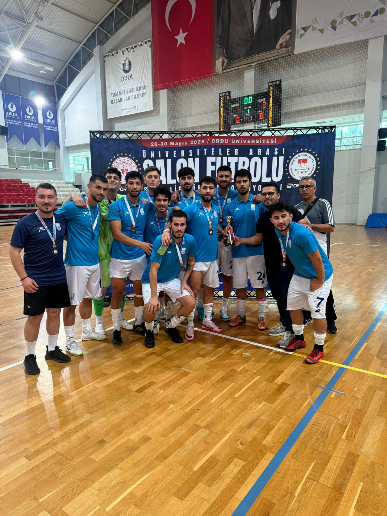 Salon Futbolu Süper Lig Müsabakalarından Üçüncülükle Döndük!