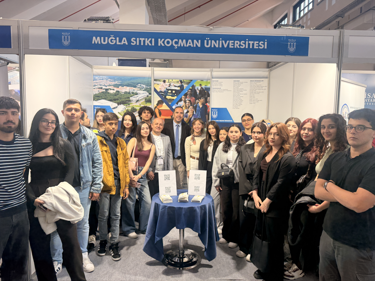 Ege Kariyer Fuarı 2026’ya Dalaman MYO öğrencileri Katılım sağladı.