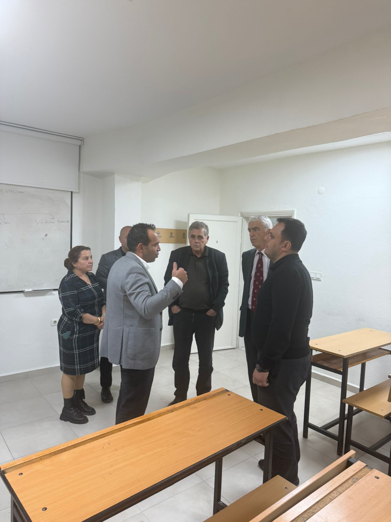 Mr. Sezer DURMUŞ, Mayor of Dalaman Municipality and Mr. Hamdi ÇAKIR, President of Dalaman Higher Education Institutions Development Association, paid a corporate visit to our School.