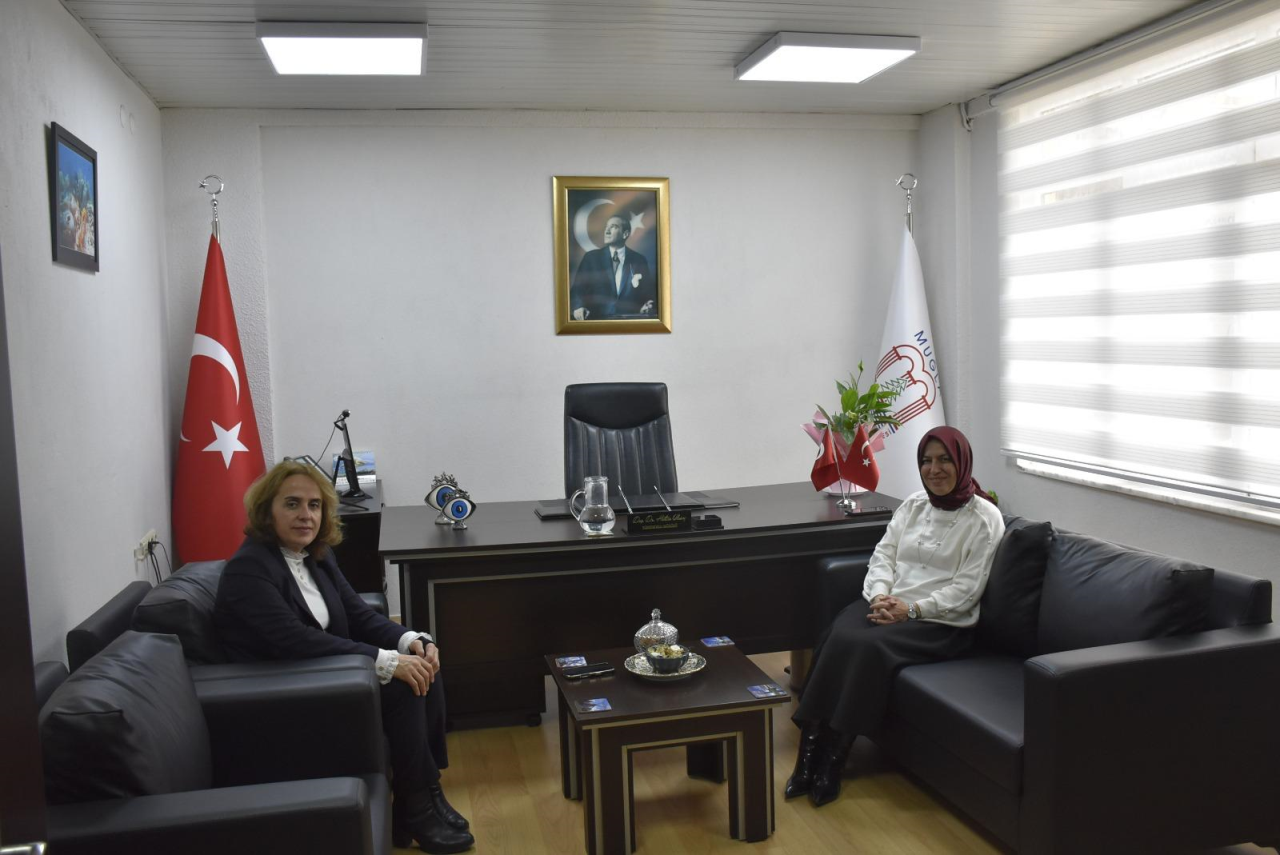 Köyceğiz İlçe Sağlık Müdürü Dr. Filiz KOÇYİĞİT, Yüksekokul Müdürümüz Doç. Dr. Hatice ULUSOY