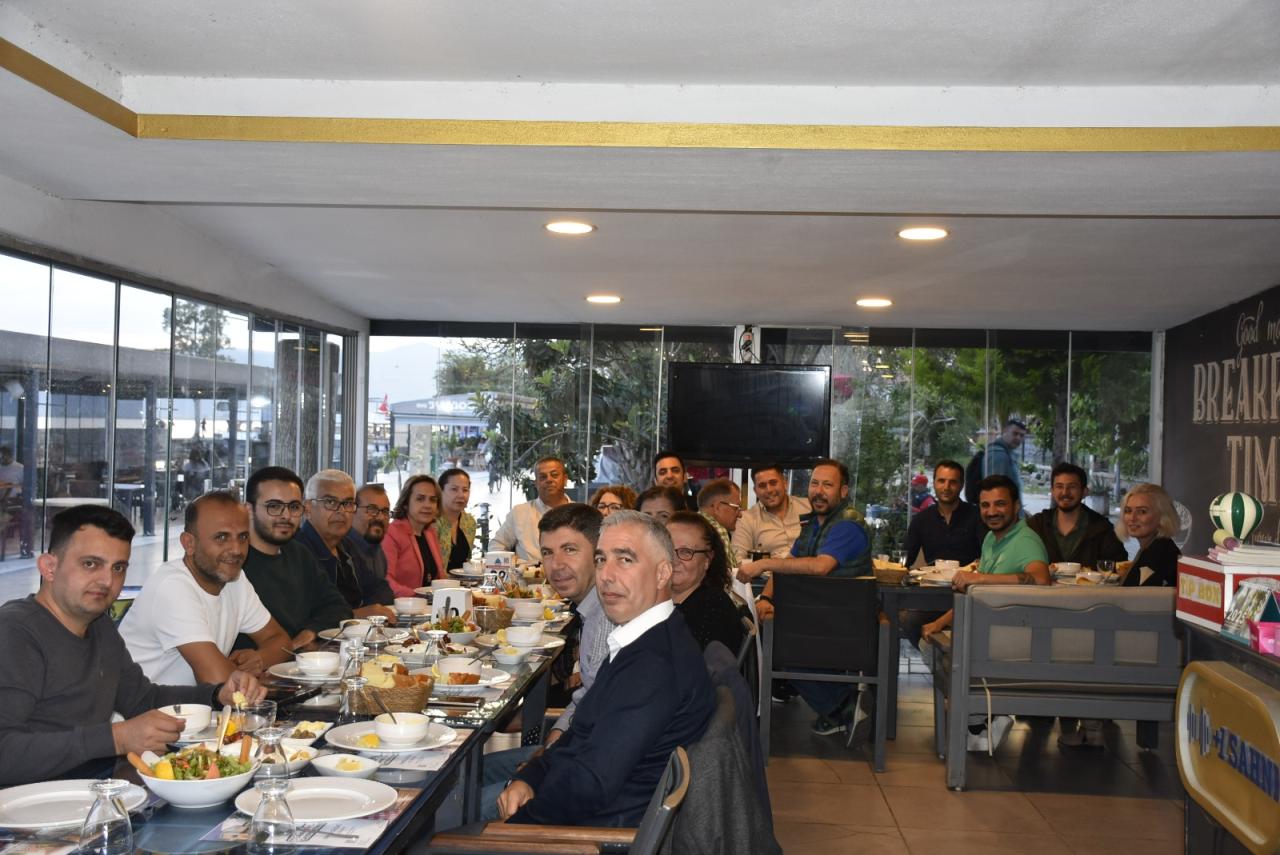 Yüksekokul Personelimize Veda Yemeği