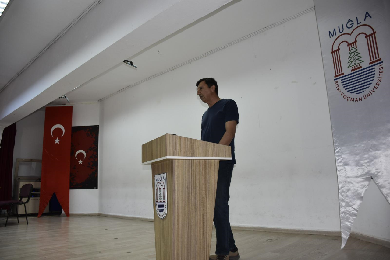 Kariyer Yolculuğu: Sektörle Buluşma Söyleşi Etkinliği Gerçekleştirildi