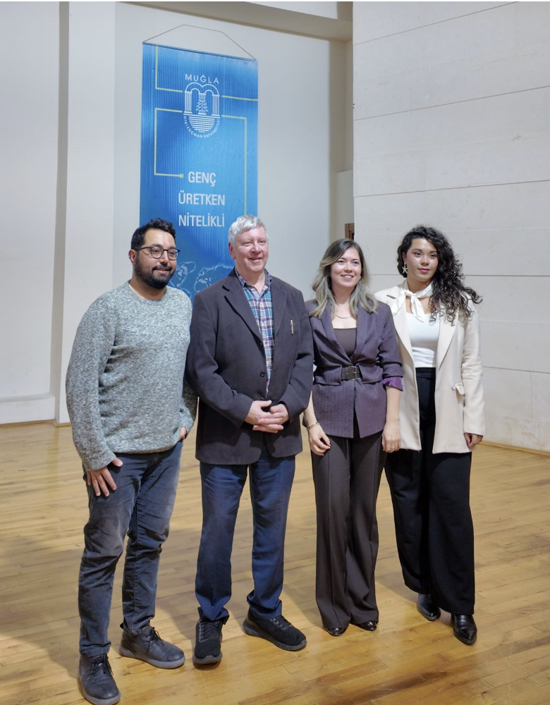 Prof. Dr. John Haldon Visits MSKÜ: Simultaneous Translation at the Event