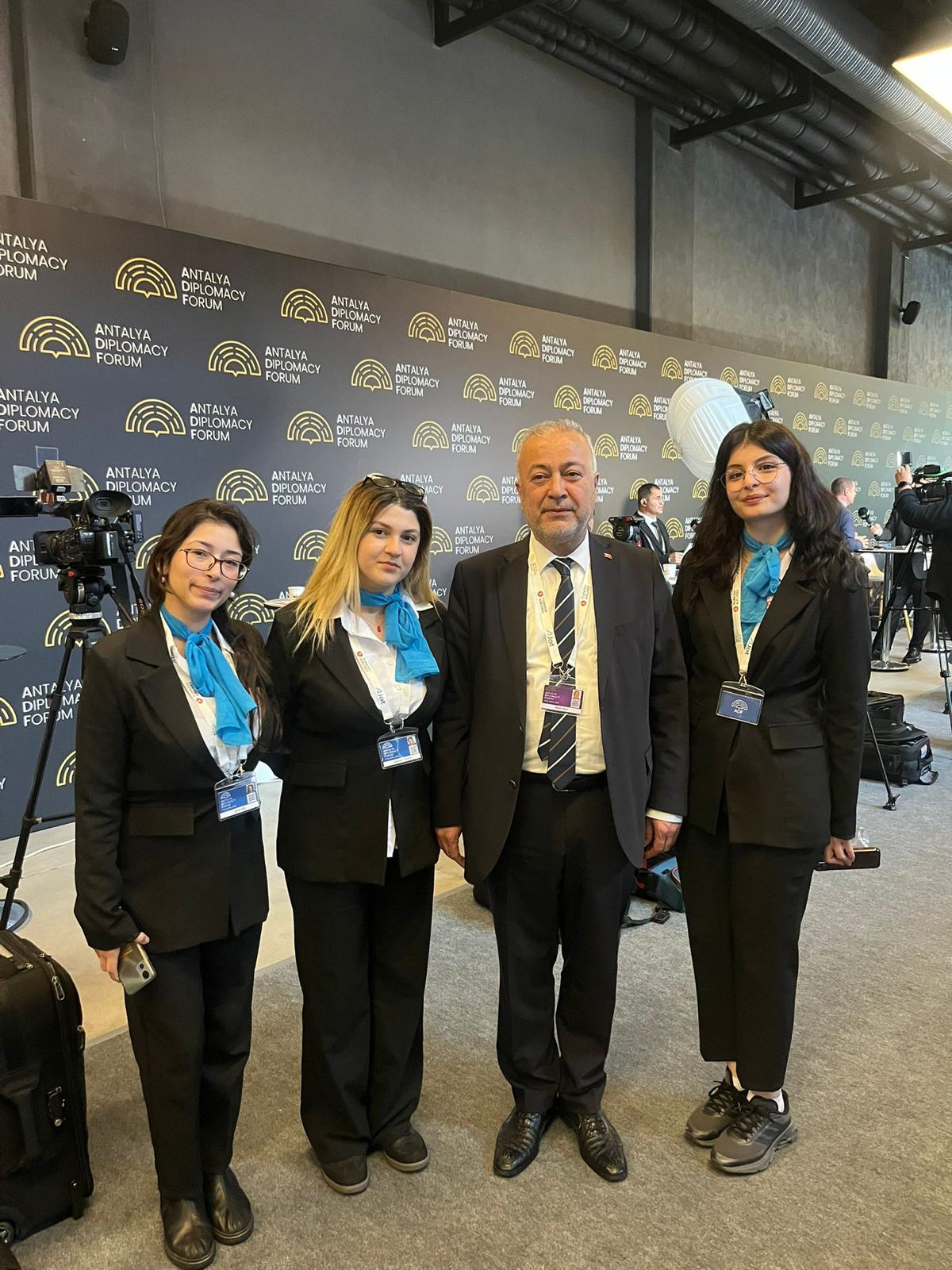 Öğrencilerimiz Antalya Diplomasi Fuarına Katıldı