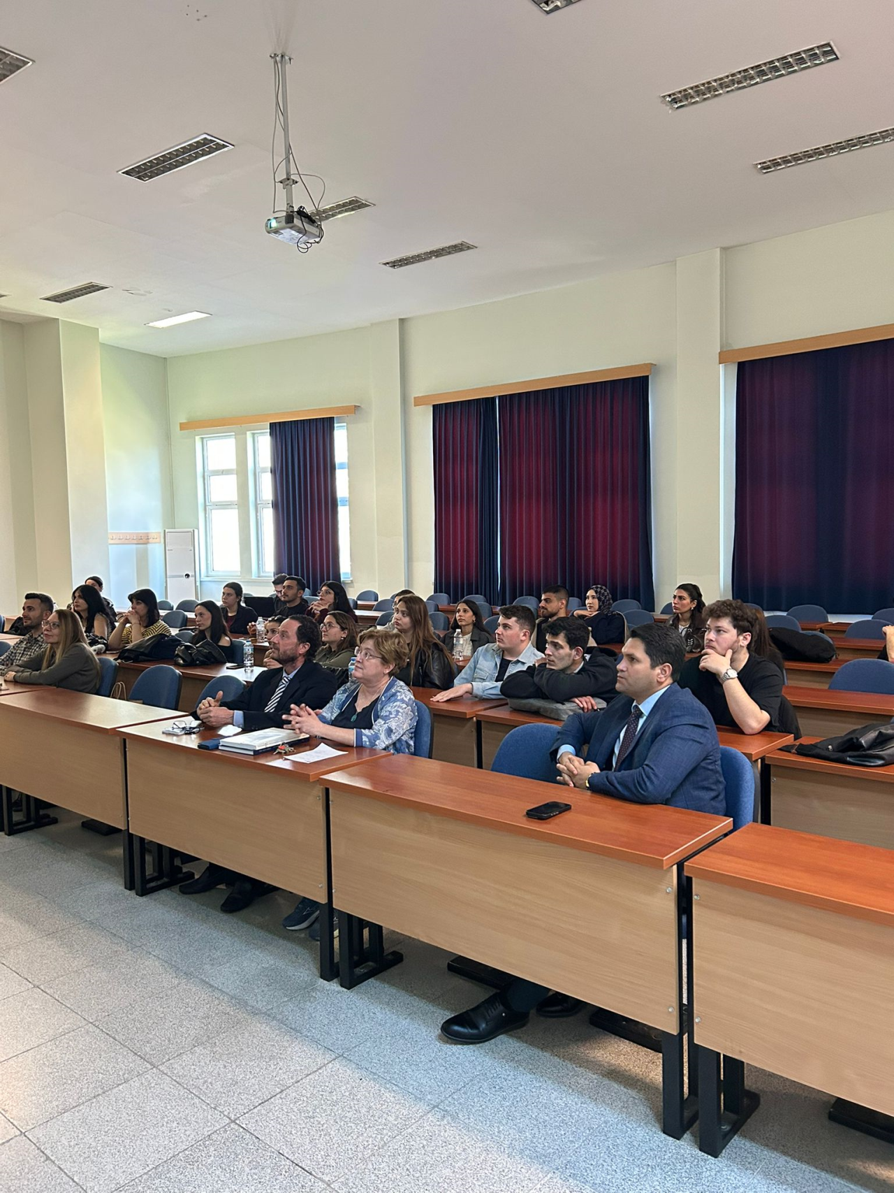 Mezun-Öğrenci Buluşması Etkinliği Gerçekleştirildi