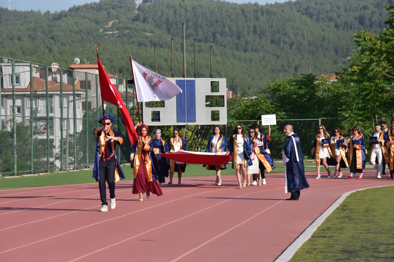 2024-2025 Eğitim-Öğretim Yılı Mezuniyet Töreni