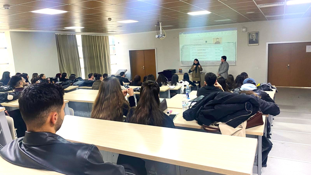 Fakültemizde CV Hazırlama, Mülakat Teknikleri ve Yapay Zeka Semineri Gerçekleştirildi