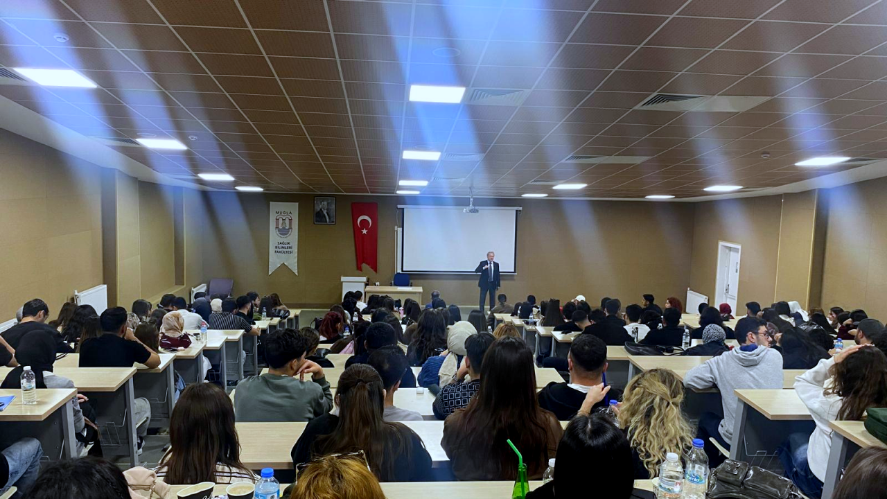 2025–2026 Bahar Yarı Yılı Dekan–Öğrenci Buluşması Gerçekleştirildi