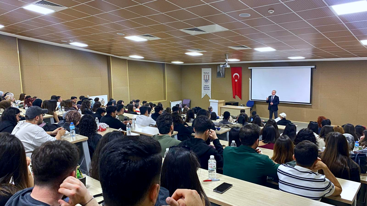 2025–2026 Bahar Yarı Yılı Dekan–Öğrenci Buluşması Gerçekleştirildi