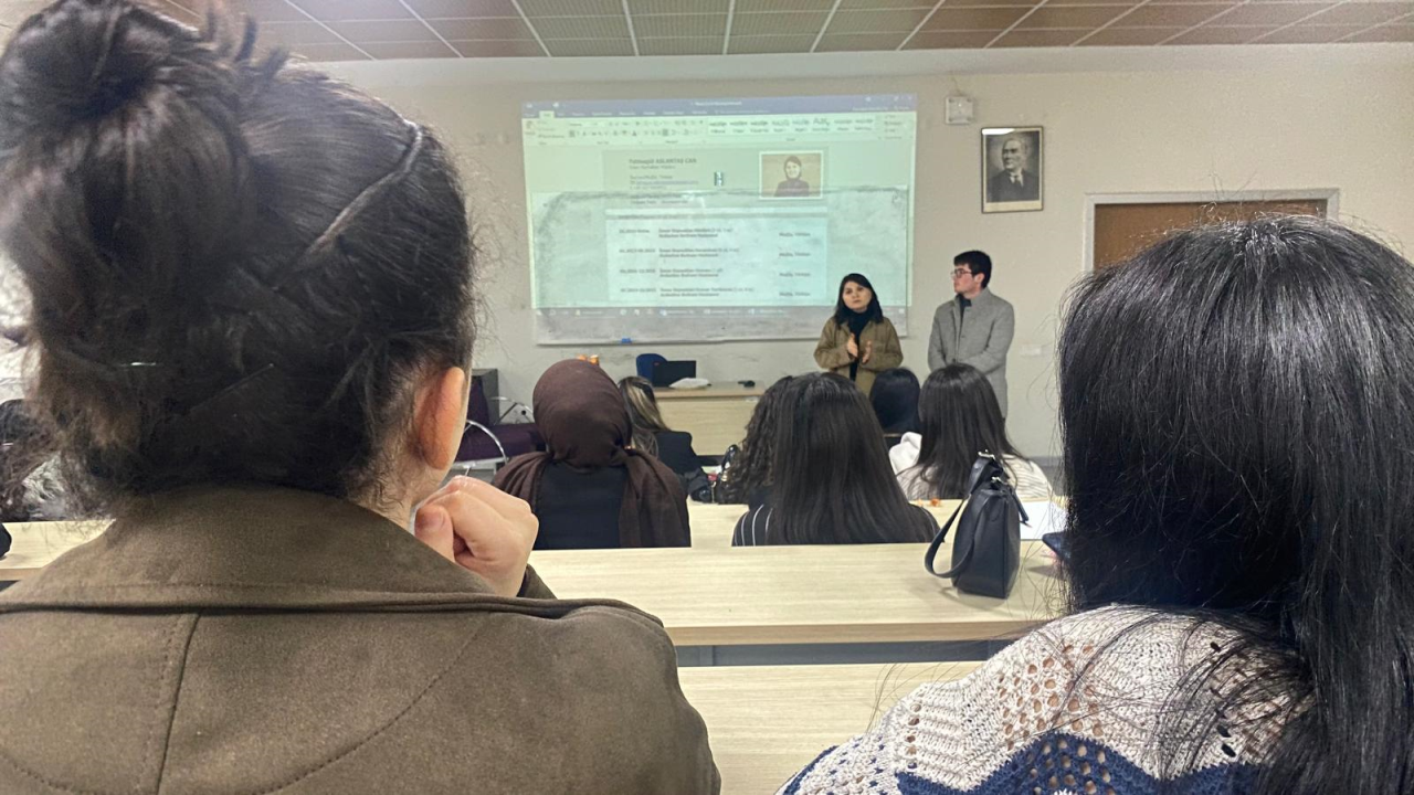 Fakültemizde CV Hazırlama, Mülakat Teknikleri ve Yapay Zeka Semineri Gerçekleştirildi