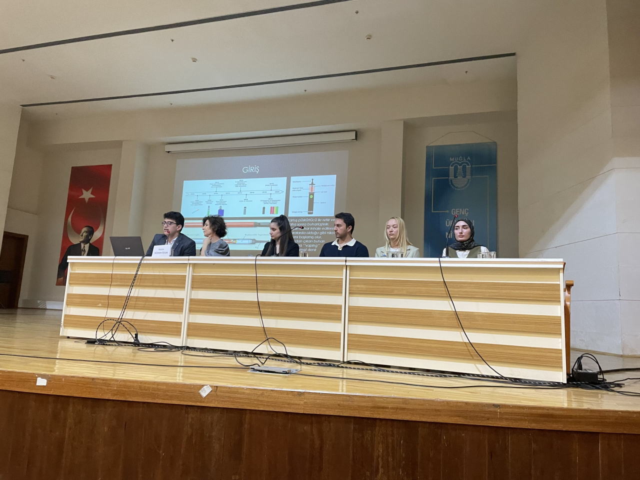 "II. Sağlık Bilimleri Öğrenci Sempozyumu" Gerçekleşti 
