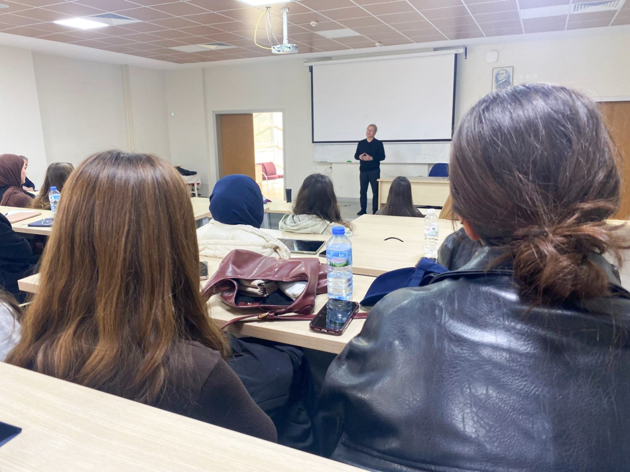 Dekan - Öğrenci Buluşması Gerçekleştirildi