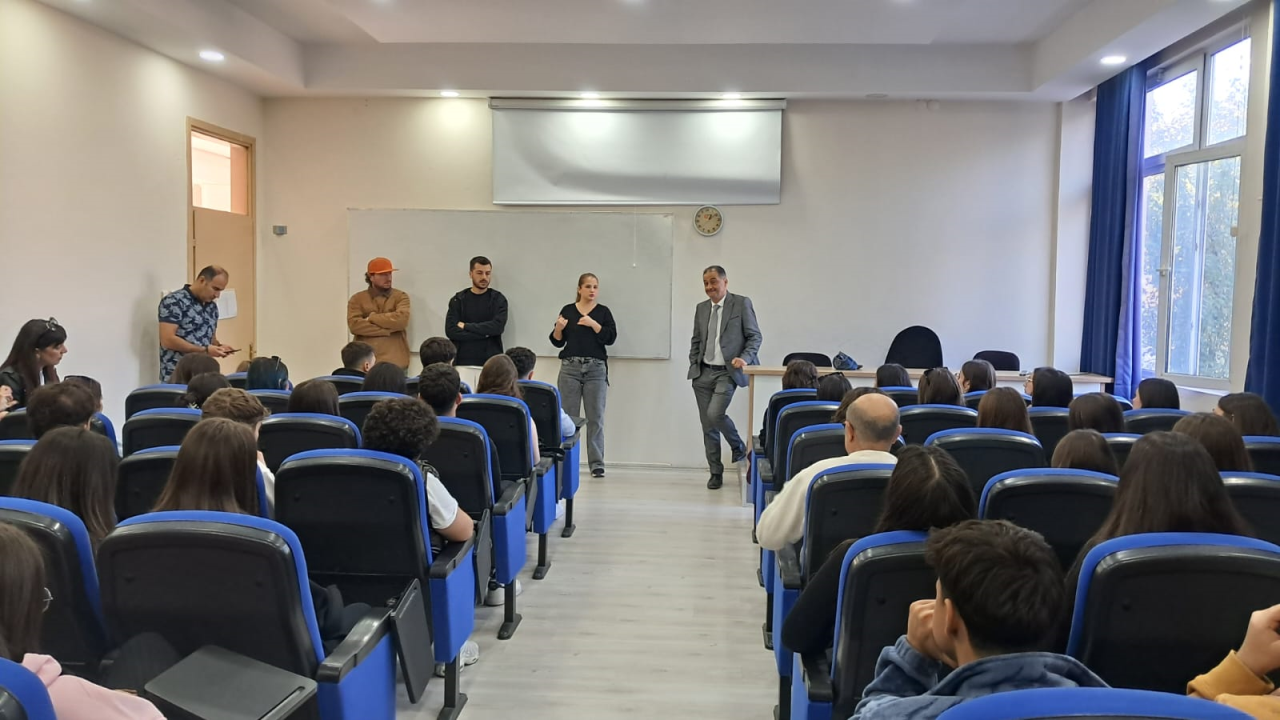 Balçova Nevvar Salih İşgören Anadolu Lisesi Fakültemizi ziyaret etti. 