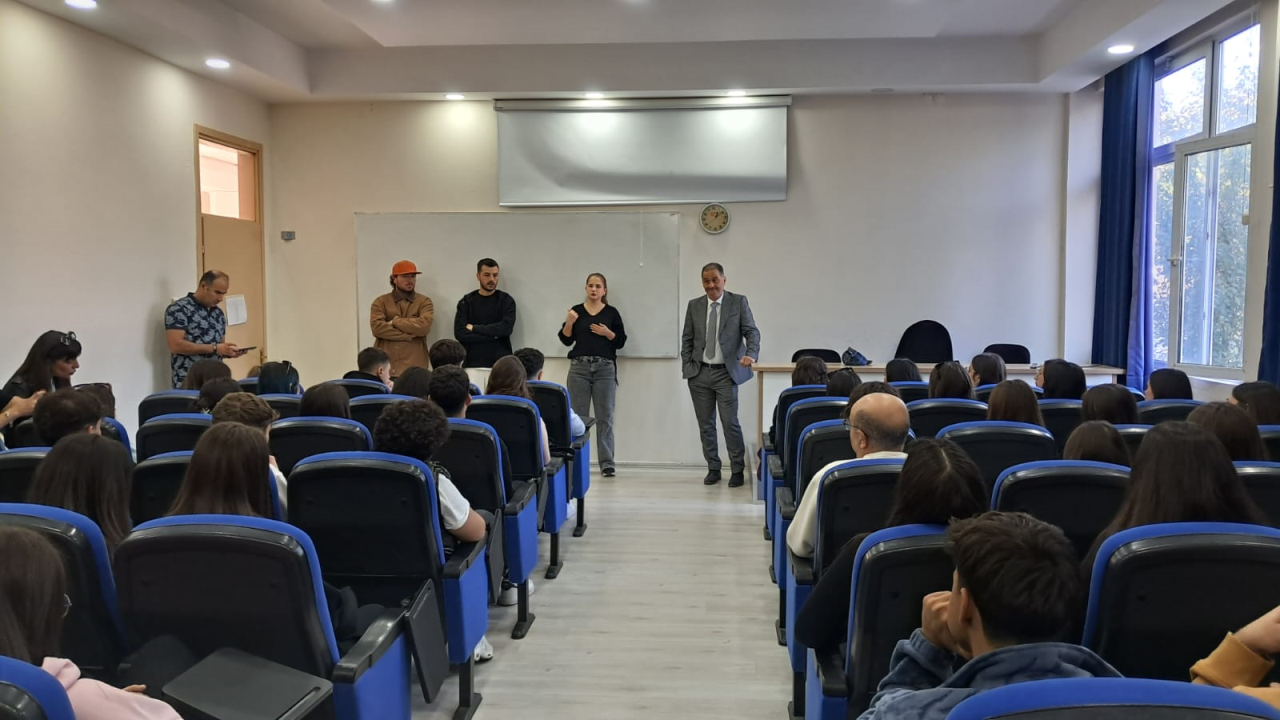 Balçova Nevvar Salih İşgören Anadolu Lisesi Fakültemizi ziyaret etti. 